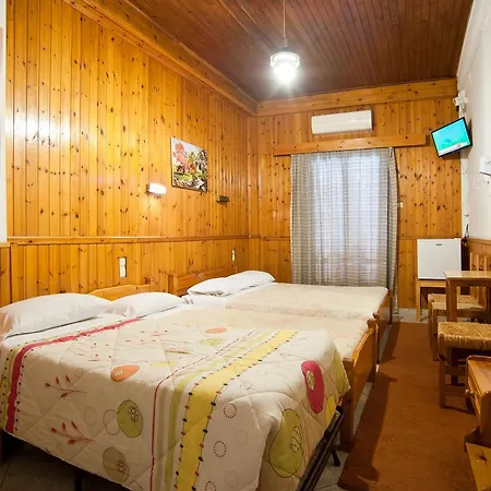 Hotel Athina *