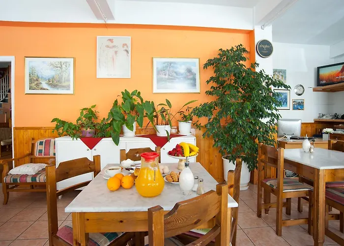 Athina Ξενοδοχείο