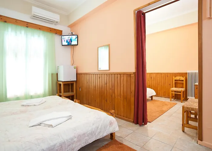 Athina * Δελφοί