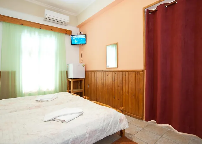 Athina * Δελφοί