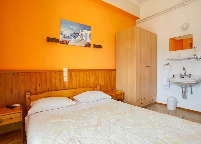 Athina Ξενοδοχείο